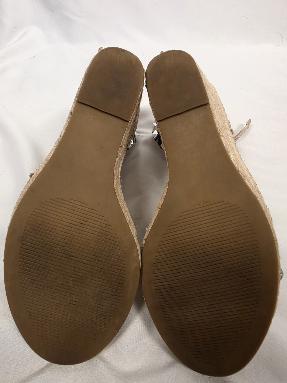 Steve Madden Mckenna Snakeskin Studded Espadrille Wedges Size 7M - Picture 6 of 9